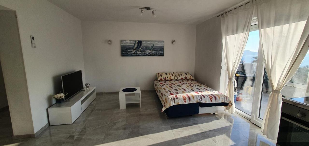 Apartmani Naomi&Leo Senj  Exterior foto